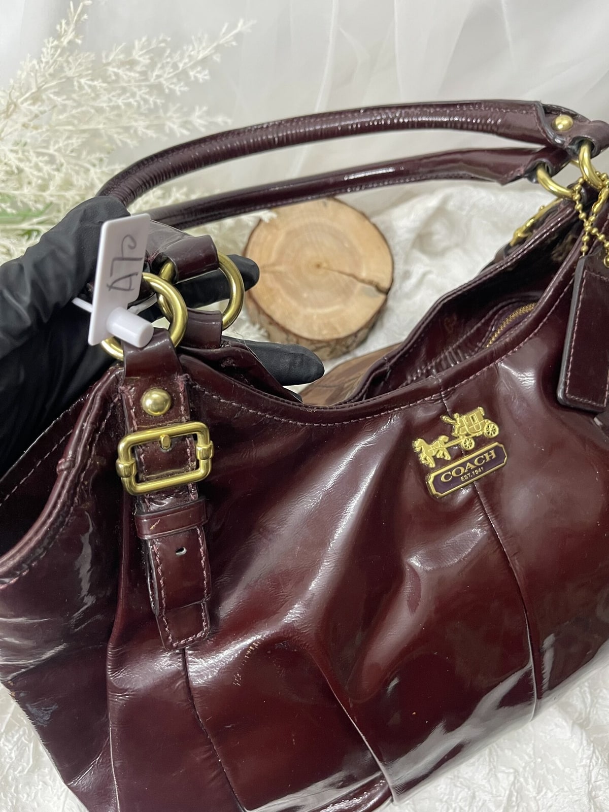 Vintage Coach Burgundy Patent Carryall Shoulder Bag 9