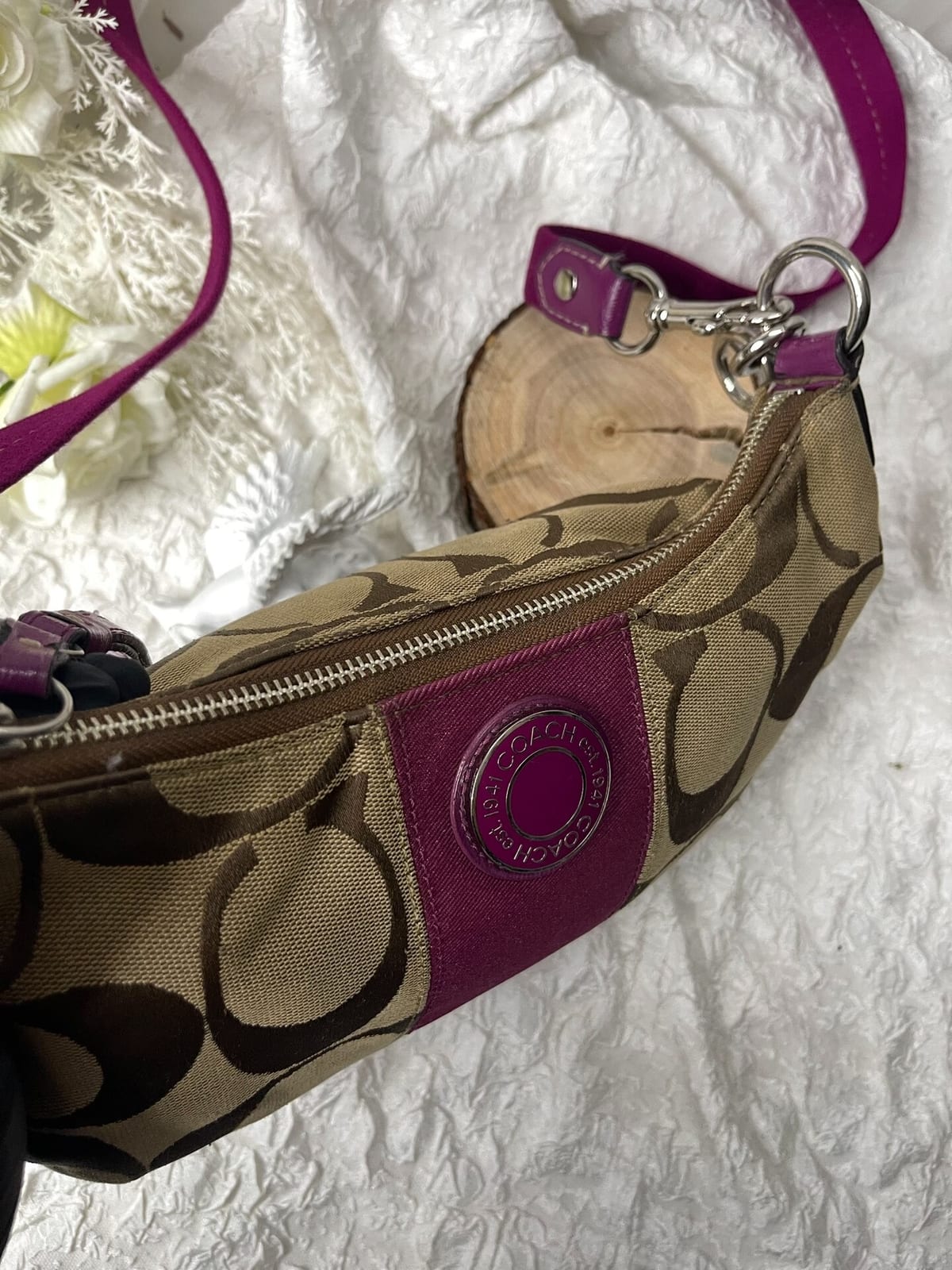 Vintage Coach Pink Signature Crossbody Bag 3