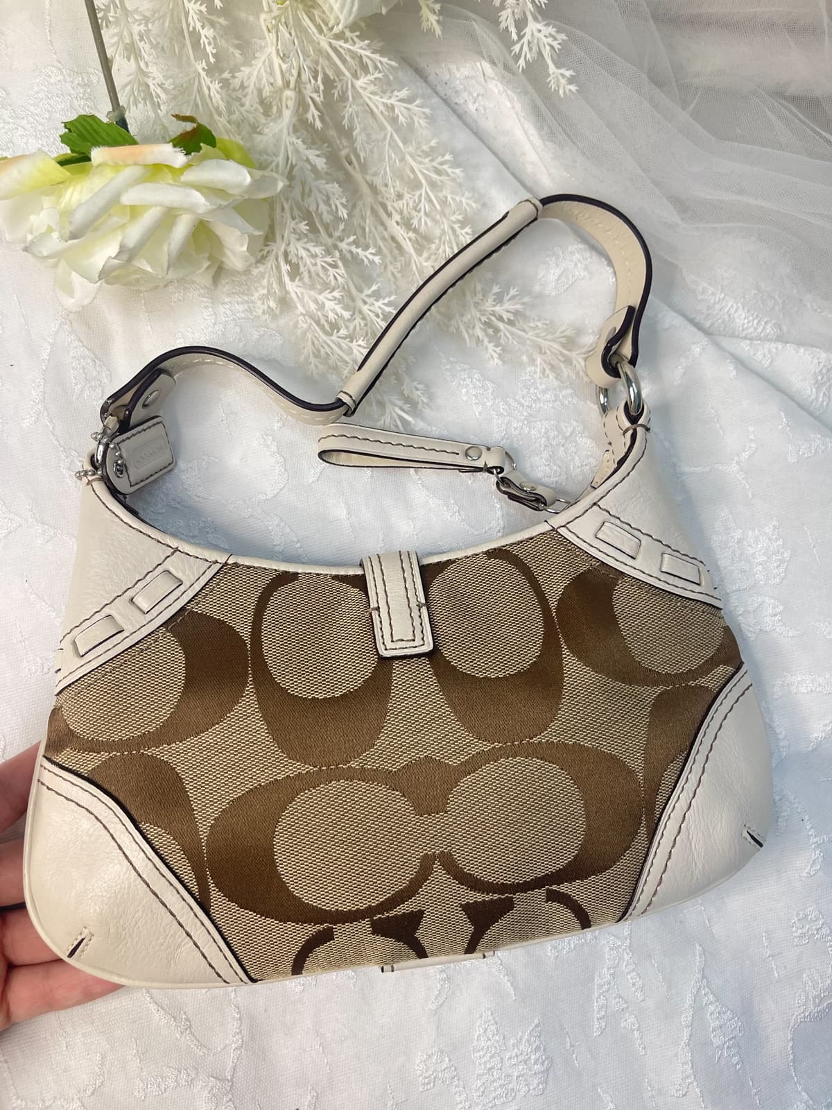 Vintage Coach Cream Snakeskin Hobo Bag 4