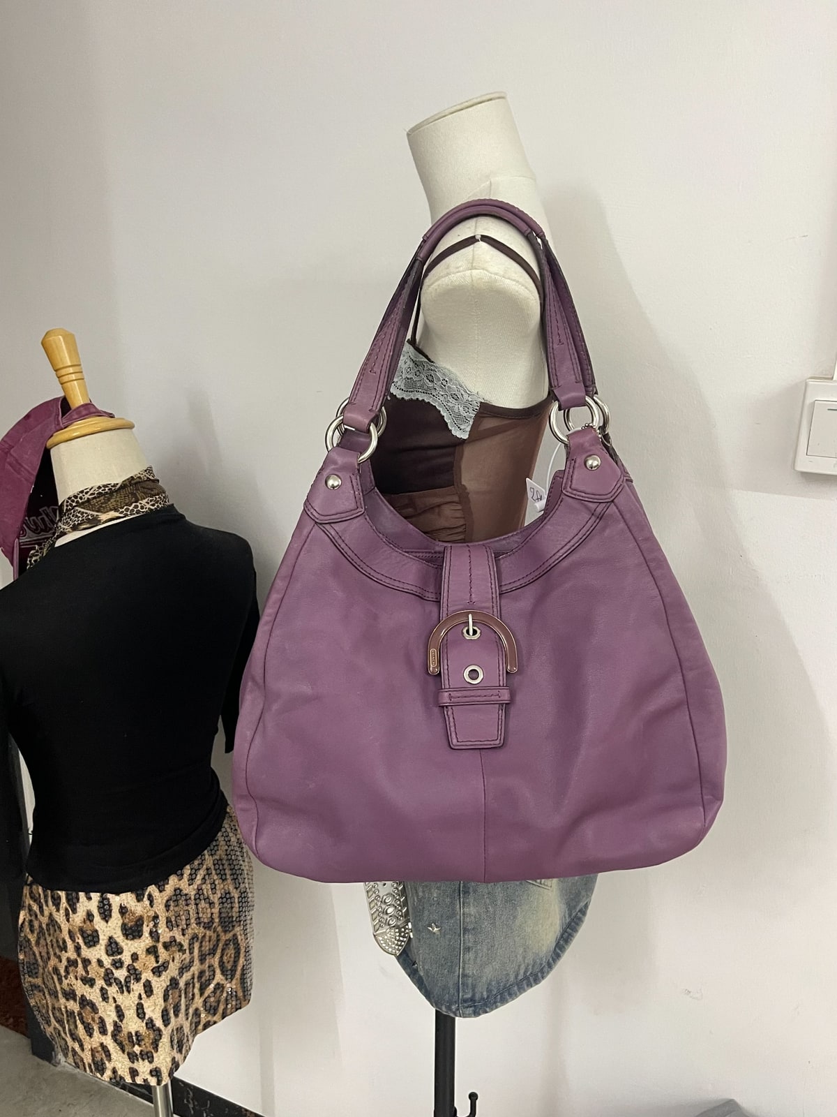 Vintage Coach Lilac Soft Leather Hobo Bag 7