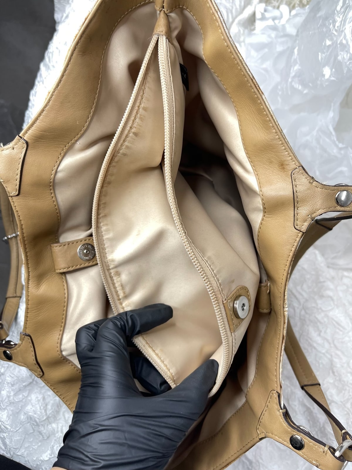 Vintage Coach Cream Iridescent Tote Bag 8