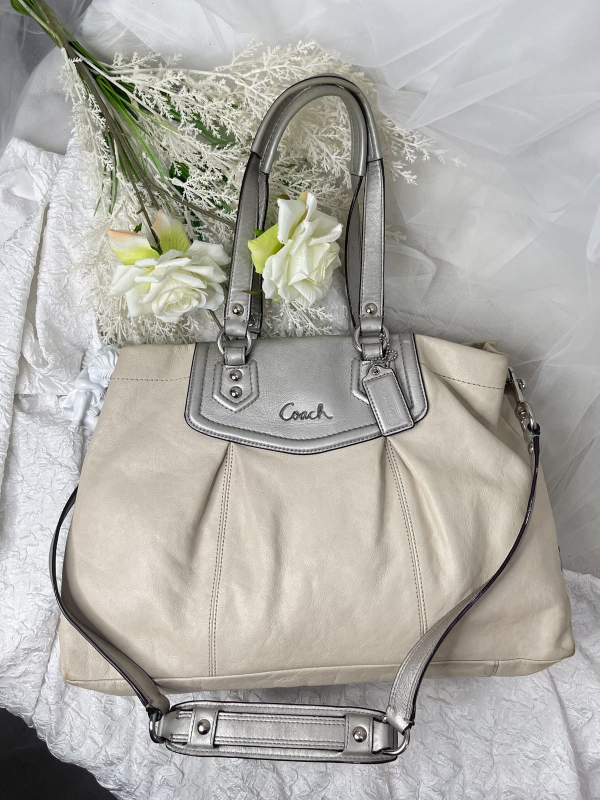 Vintage Coach Cream Ashley Carryall Shoulder Bag 2
