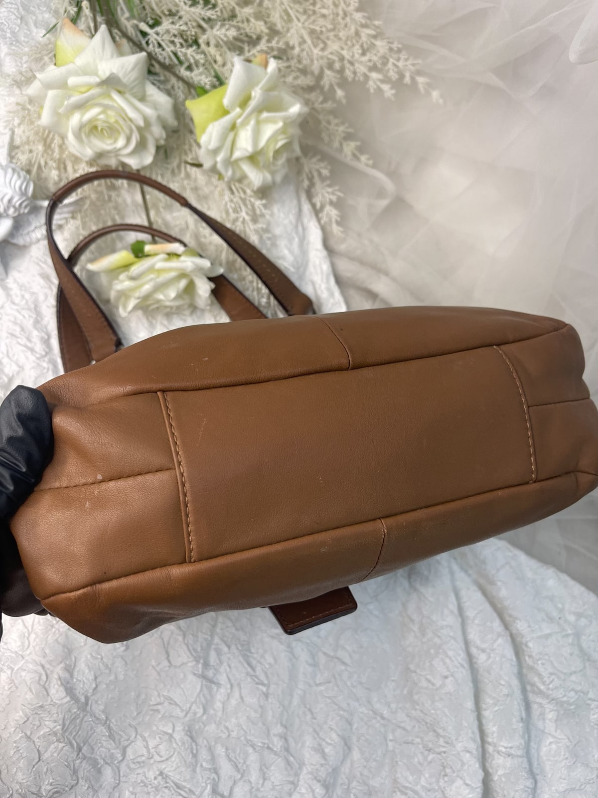 Vintage Coach Cognac Soft Leather Hobo Bag 8