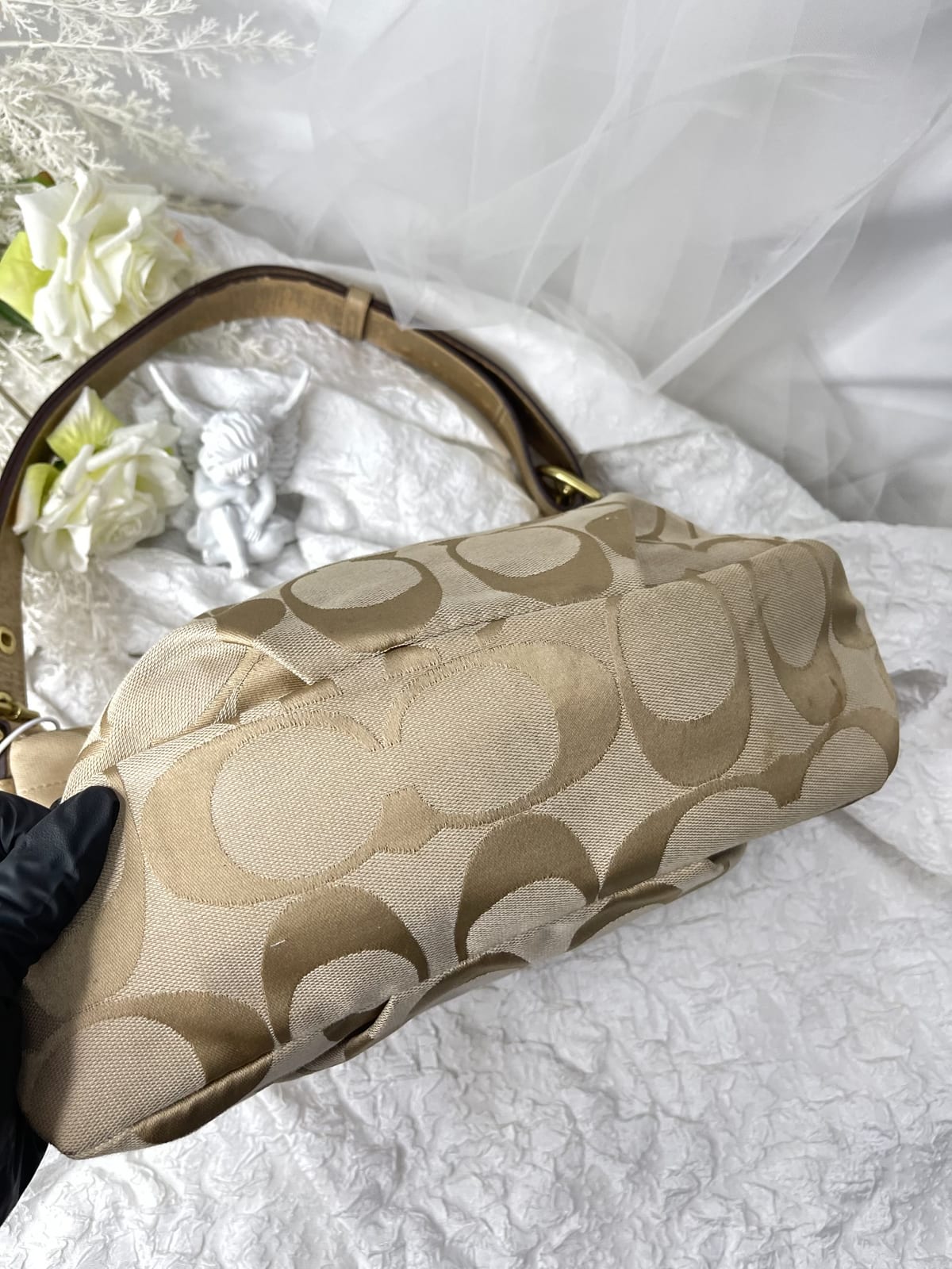 Vintage Coach Tan Signature Hobo Bag 3