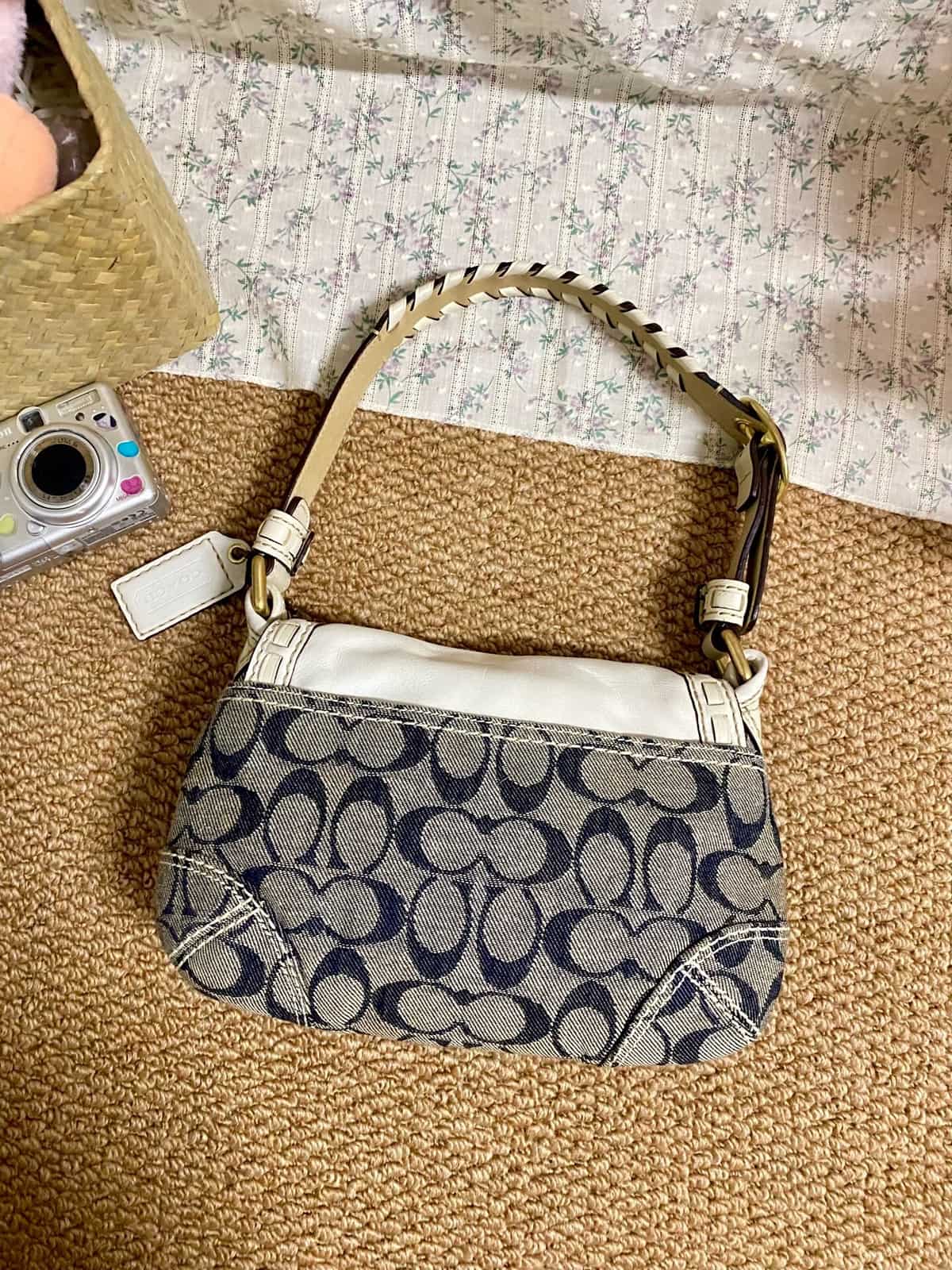 Vintage Coach Blue Mini Pea-Pod Mini Bag 2