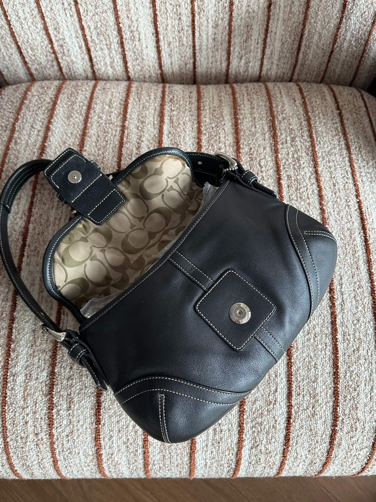 Vintage Coach Black Stitched Mini Hobo Bag 7